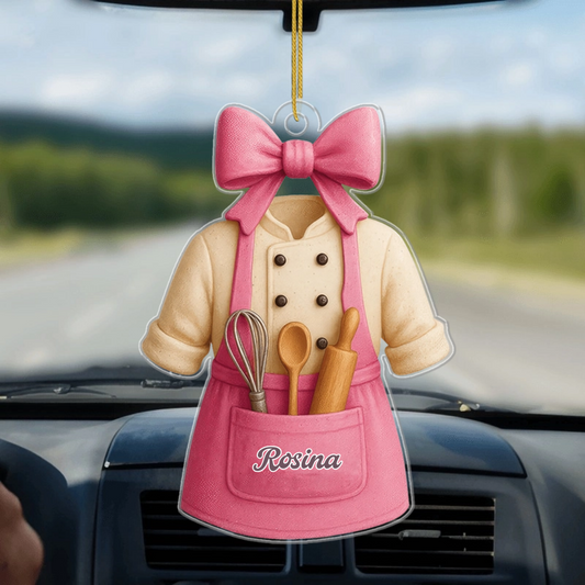 BakerApron_PersonalisedChristmasOrnamentWithName_1
