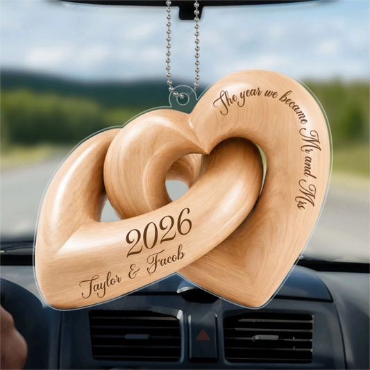TheYearWeBecameCoupleAnniversary_PersonalisedGiftHangingOrnamentForCouples